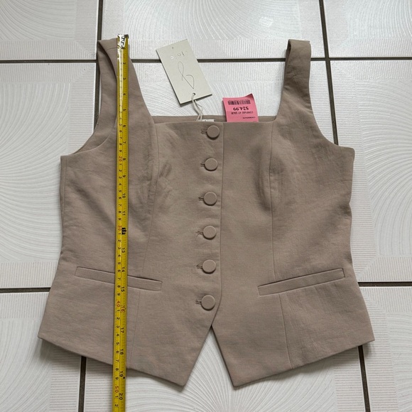 Taupe Button-Front Vest - Picture 4 of 5